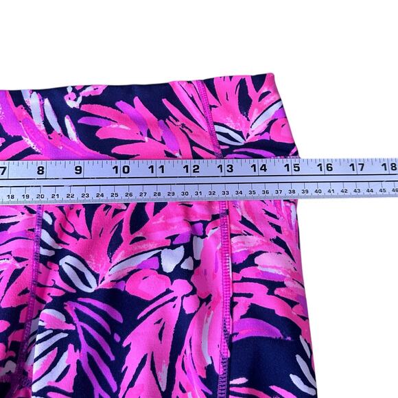 Lilly Pulitzer Luxletic Weekender Cropped Leggings Women’s Medium Jungle Pink - Picture 7 of 9